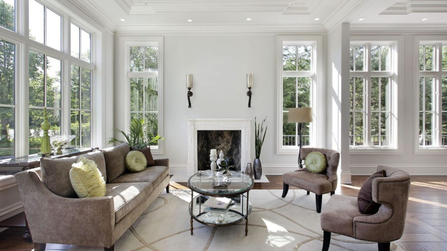 Ultimate Guide to Choosing the Right Windows for Your Home - Legacy ...